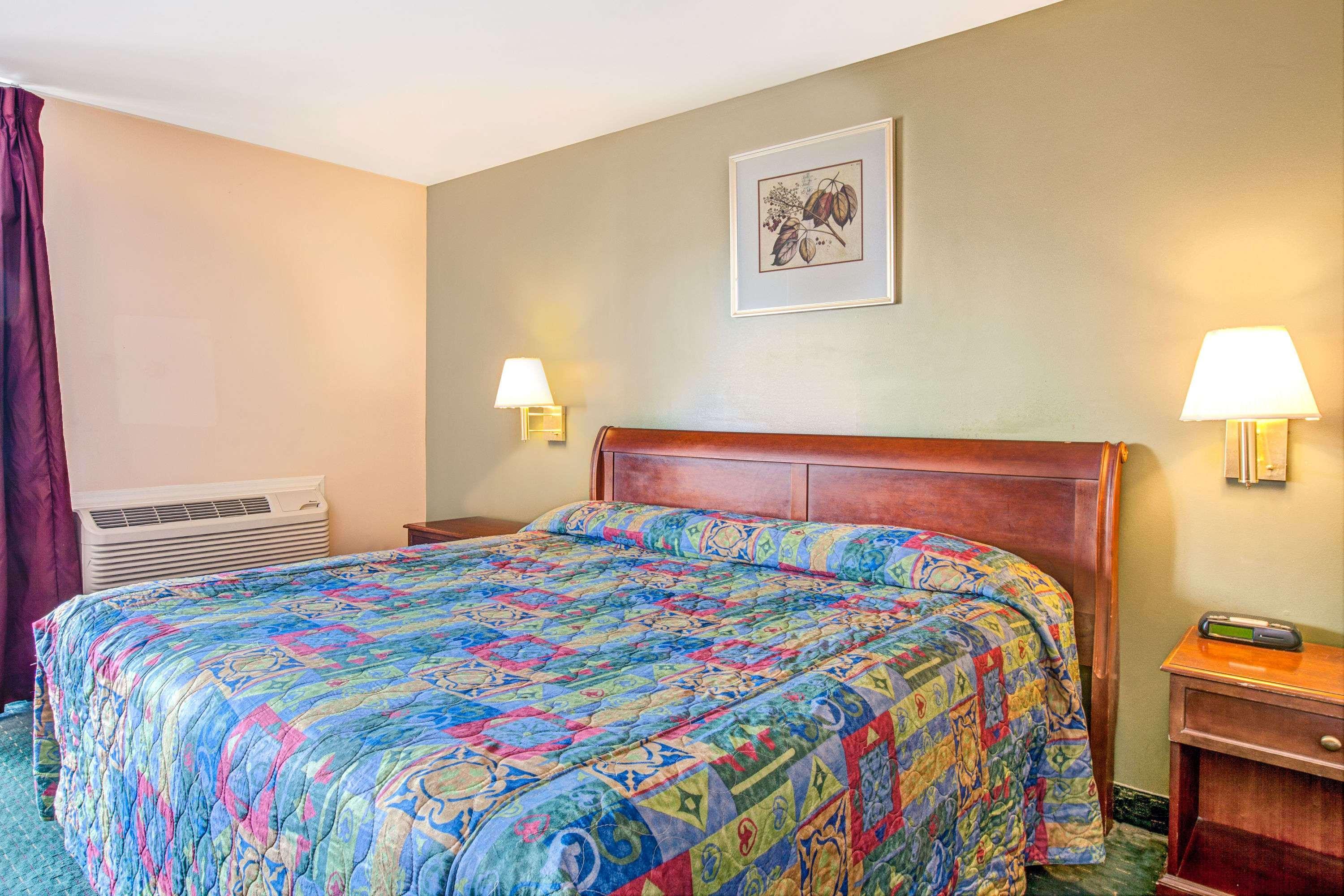 Knights Inn South Hackensasck Саут-Хакенсак Экстерьер фото